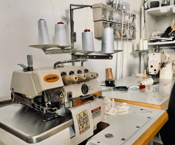 תפירת שמלת כלה בהתאמה אישית בנתניה - shani&eyal